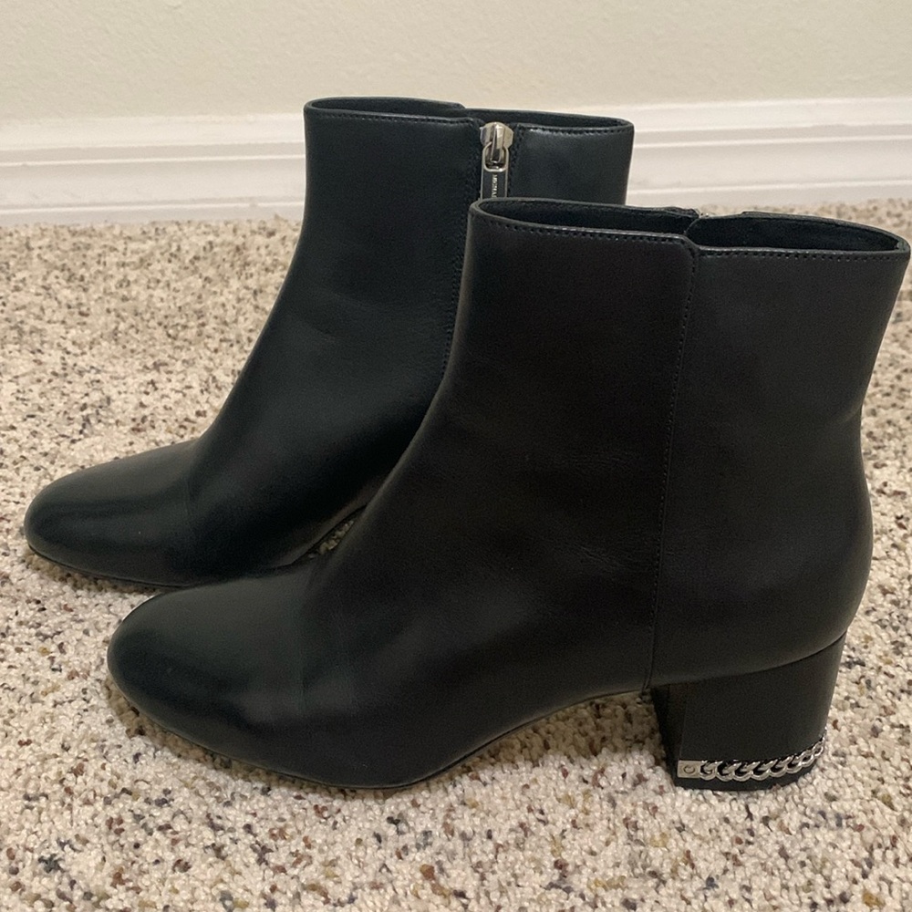 Michael Kors Black Leather Boots Size: 5 1/2